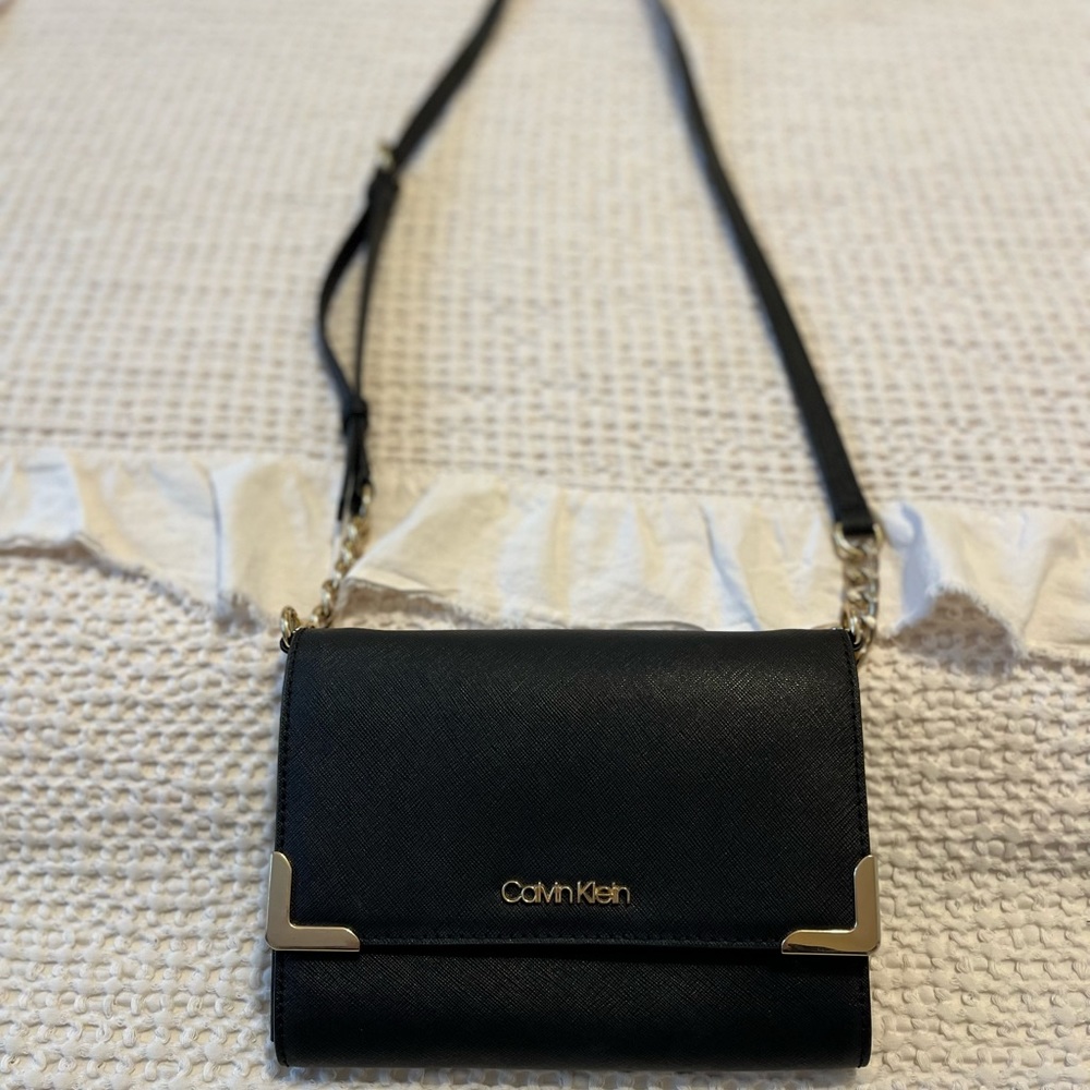 Calvin Klein crossbody clutch